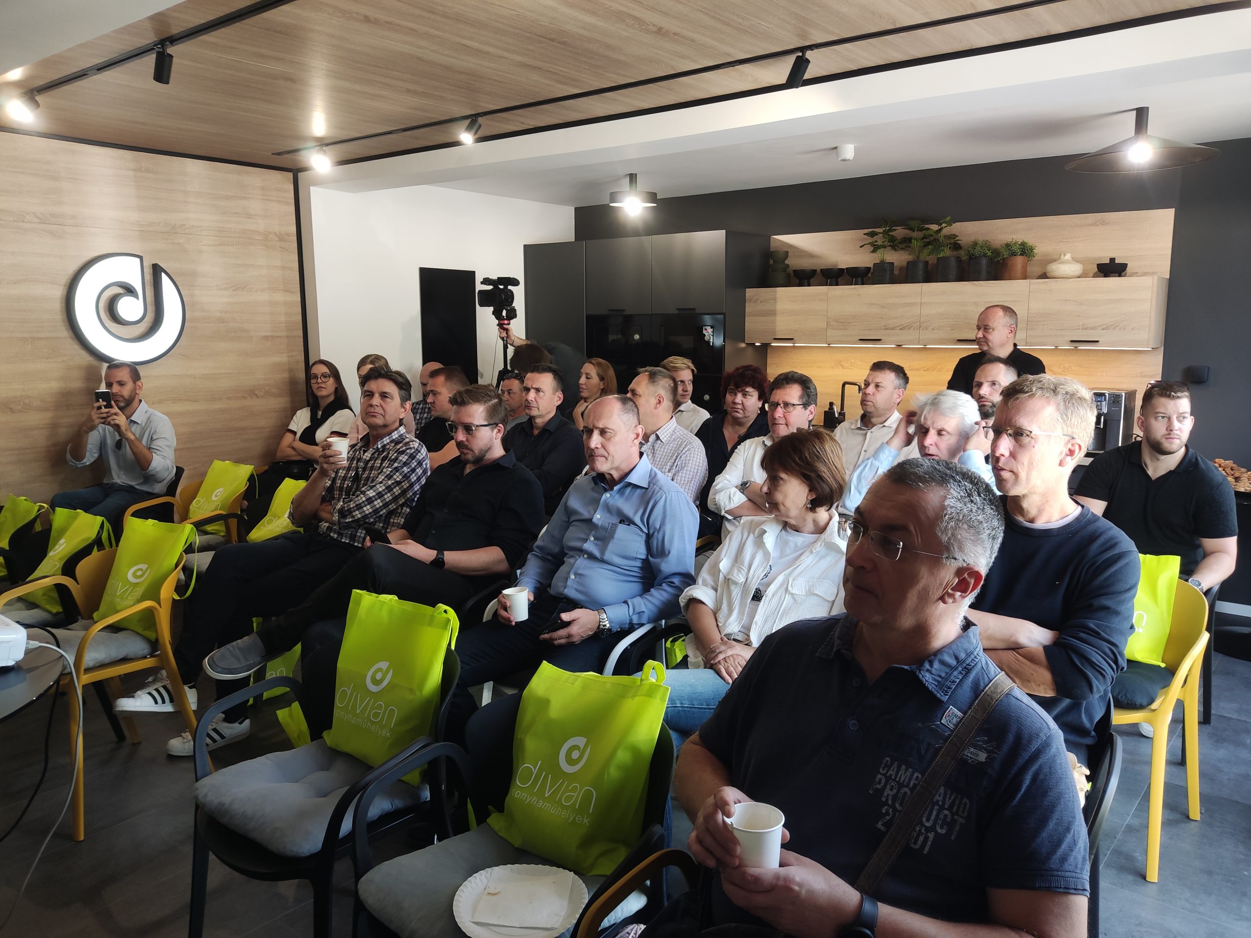 Őszi klasztertalálkozó